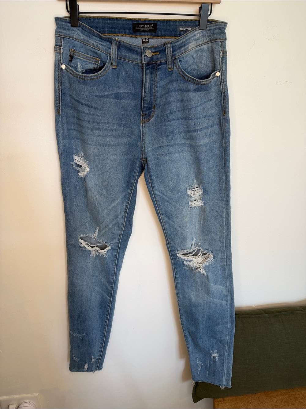 Judy Blue Medium Wash Distressed Skinny Jeans size 11